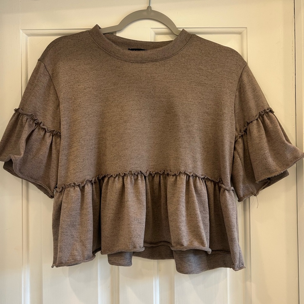 Chic Brown Ruffle Sleeve Crop Top